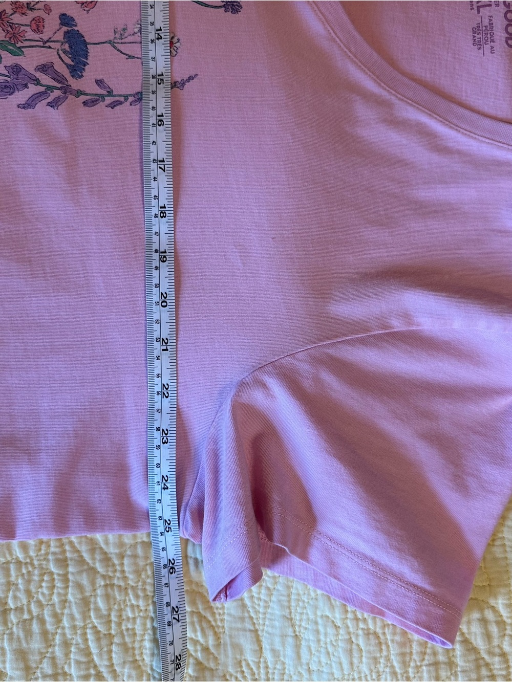 Life is Good Women’s Pink Floral V-Neck Tee - Picture 4 of 7